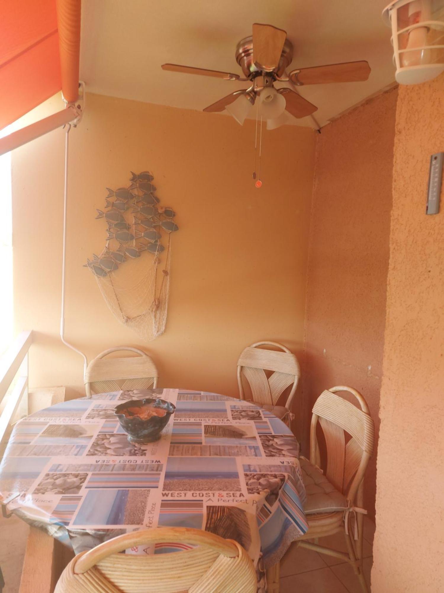 T2-CLIM-WIFI-GARAGE 2,30 x 4,95 à LA FAVIERE Apartment Bormes-les-Mimosas Ngoại thất bức ảnh